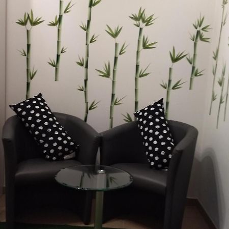 Design Home 1020 Vienne Extérieur photo